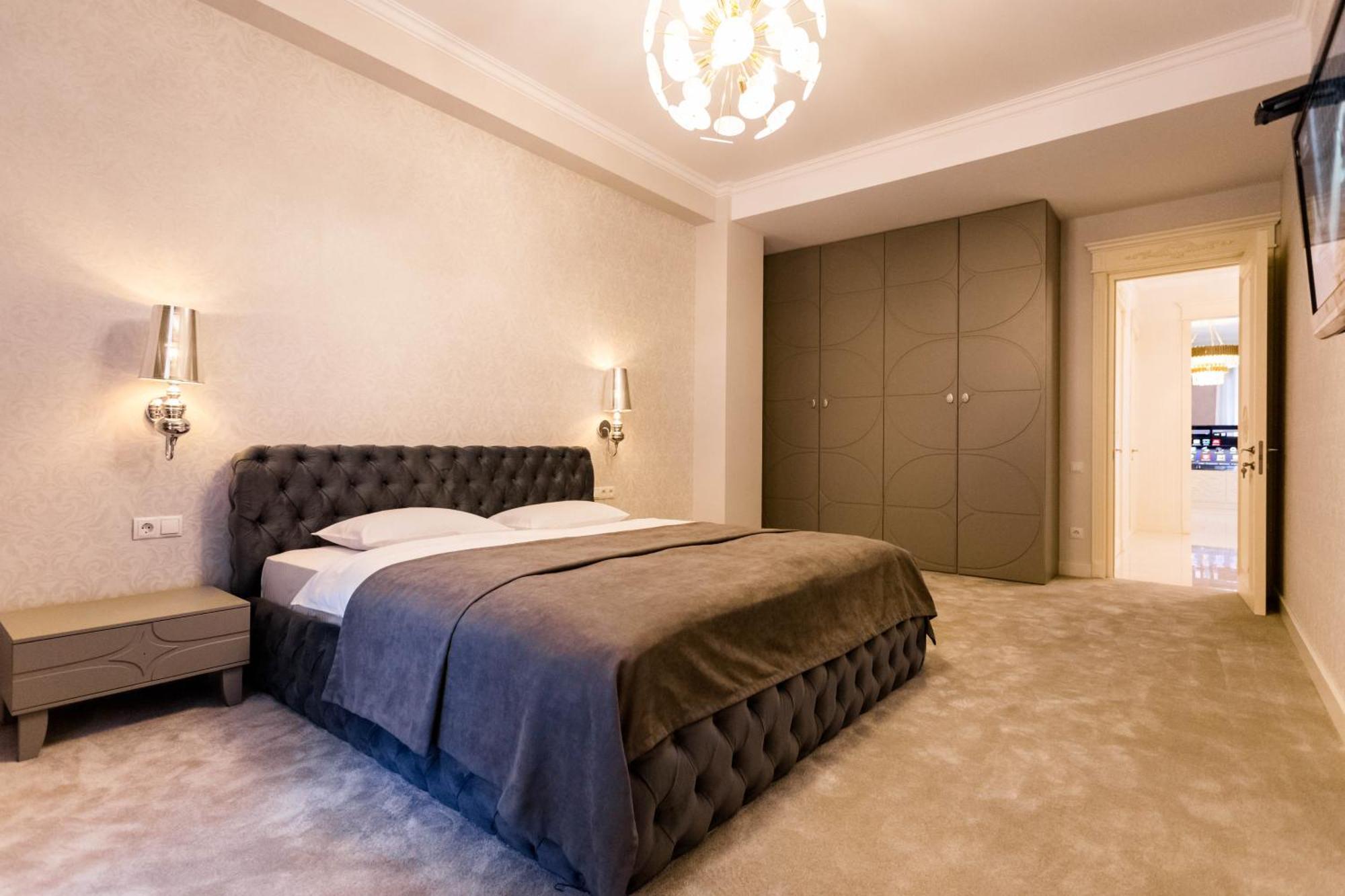 City Luxury Apartment L Tbilisi Buitenkant foto