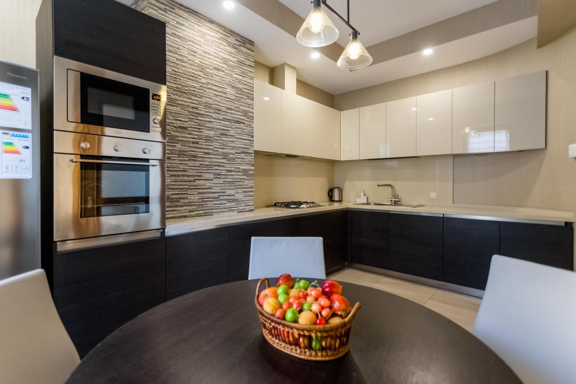 City Luxury Apartment L Tbilisi Buitenkant foto